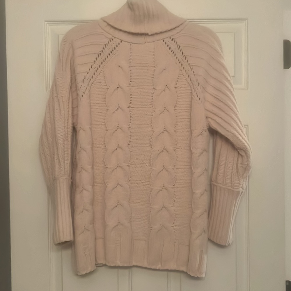 Fluffy Sweater - Picture 3 of 3